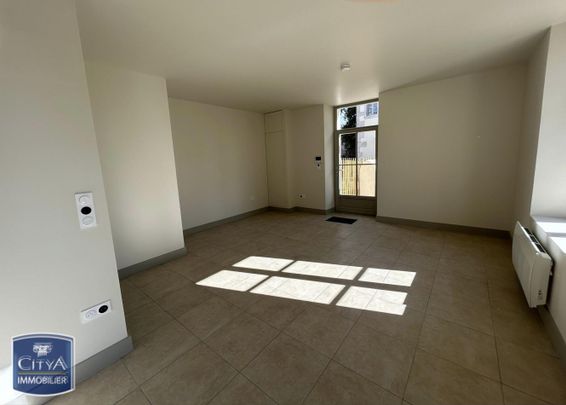 Location Appartement 1 pièce 29m² DOLE 39100 - Photo 1