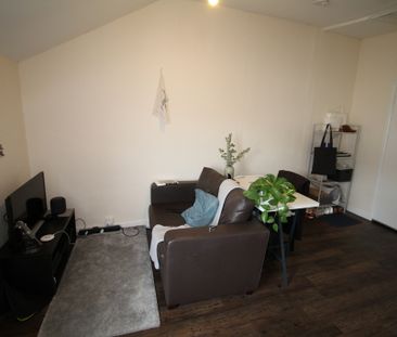 1 Bed Student Accommodation - Photo 1