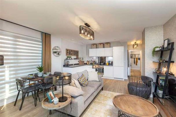 Emer Court, Tottenham, N17 - Photo 1