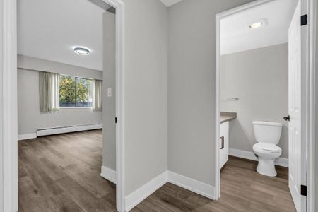 Maple Manor Apartments - Photo 5