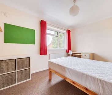 Warwick Road, Canterbury, CT1 - Photo 4