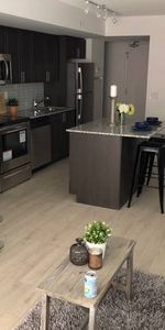 Treviso Bright 2 bed 2 full bath - Dufferin and Lawrence - City of Tor - Photo 4