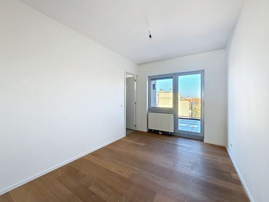 Penthouse - for rent - Photo 1