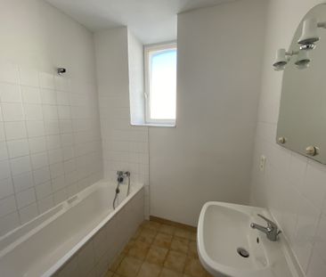 Location Appartement 3 pièces 61m² LE CREUSOT 71200 - Photo 1