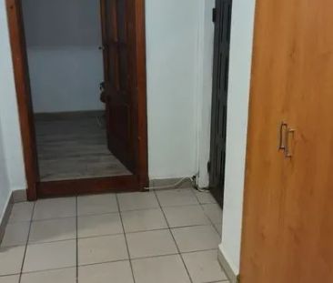 Ofer spre inchiriere -Apartament cu 3 camere -Oradea -Rogerius. - Fotografie 5