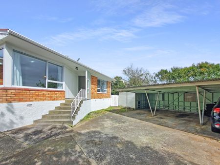 Mt Roskill - 2 Bedrooms with 2 Parking Space - Photo 5