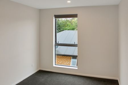 4/107 Mackworth Street, Woolston - Photo 5