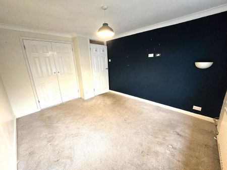 3 bedroom detached house to rent - Photo 4