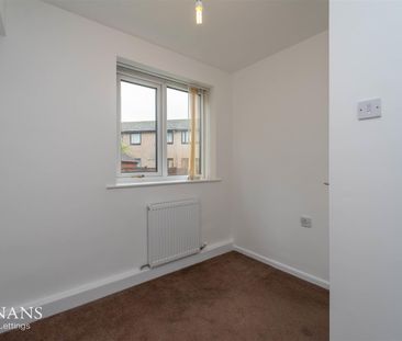 Hathaway Fold, Padiham, Burnley - Photo 3