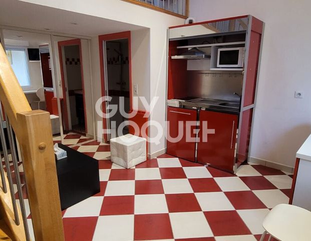 LOCATION d'un appartement F1 en duplex 22m² - Photo 1