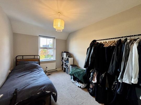 417h Antrim Road, Newtownabbey, BT36 5ED - Photo 1