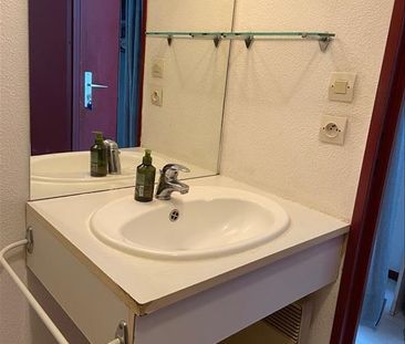 1 pièce - Meublé - 20 m² - 3ème étage - Colocation non autorisée - Photo 1