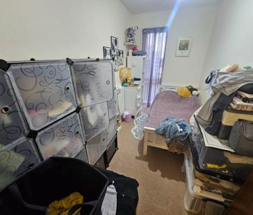 Price £1,200 pcm - Available Now - Furnished - Photo 6