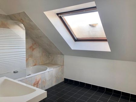 Location Appartement 2 pièces 56m² LAGNY SUR MARNE 77400 - Photo 4