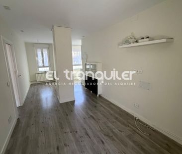 Piso de alquiler en Calle Antonio Machado, Valdezarza - Photo 1