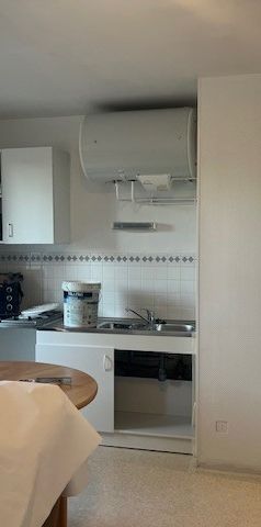 Location Appartement 1 pièce Meublé 24m² DONVILLE LES BAINS 50350 - Photo 1