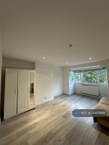2 bedroom maisonette to rent - Photo 3