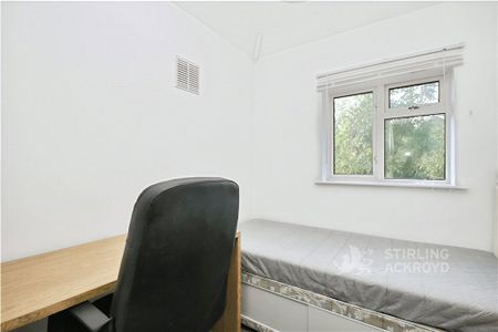 Hillcrest Road, Guildford, Surrey, GU2 8HR - Photo 3