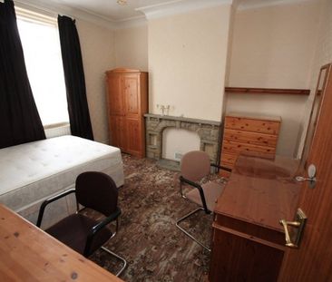 4 Bed house - Photo 6