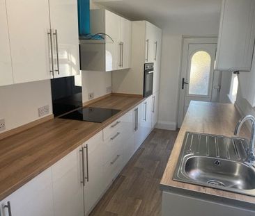 Hillbark Road, Frankby - Photo 4