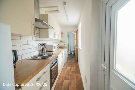 23 Heslington Road - Photo 5