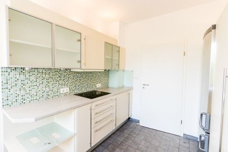 Fészek utca - Fotó 5