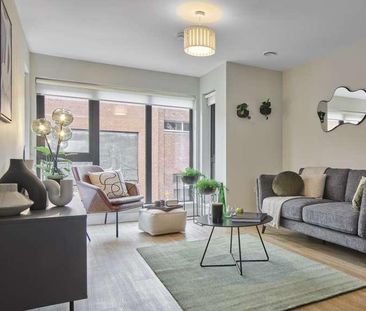 Newbury, Berkshire, RG14 - Photo 5