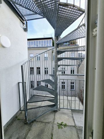 Unbefristet! Exklusive 4 Zimmer DG Wohnung mit herrlicher 59 m² Dachterrasse in der Neustiftgasse - Photo 5