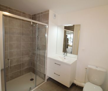Location Appartement 3 pièces 55m² - Photo 4