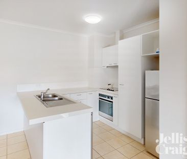 19 Walpole Street, Kew - Photo 2