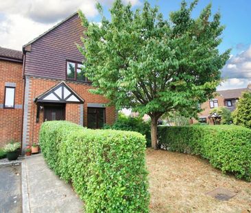 Watersmeet Close, Guildford, Surrey, GU4 - Photo 4