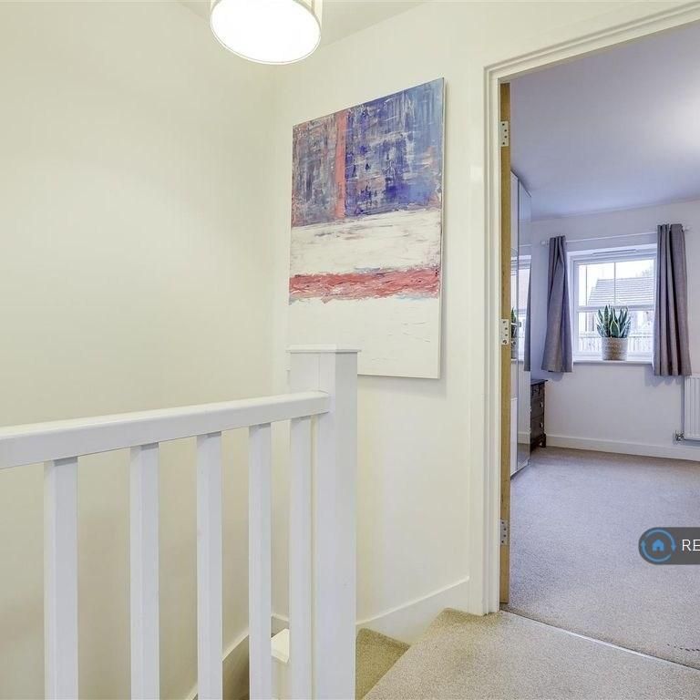 2 bedroom end of terrace house to rent - Photo 1