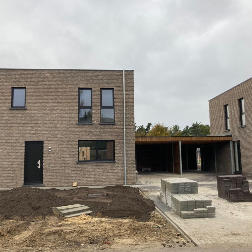 Huis - Te huur - Foto 1