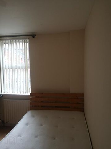 6 Agincourt Street, Belfast, BT7 1RB - Photo 2