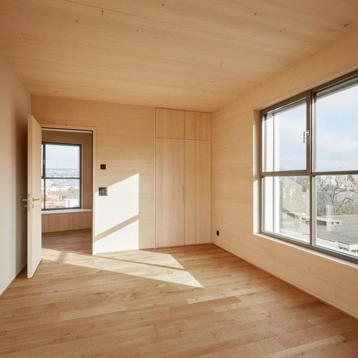 Traumhafte Dachwohnung mit privater Dachterrasse - Photo 1
