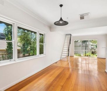 Spacious Weatherboard Home within Bhhs Zone - Photo 4