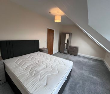 Clews Views, Heathfield, Swansea. SA1 6AL - Photo 4