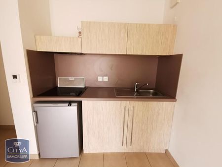 Location Appartement 2 pièces 48m² PERPIGNAN 66000 - Photo 3