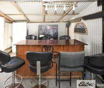 LAID BACK FAMILY LIVING WITH SIDE ACCESS AND LARGE, POWERED WORKSHOP - Photo 3