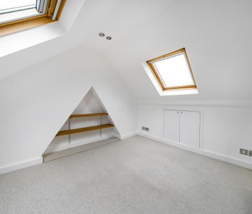 3 bedroom terraced house to rent - Photo 2