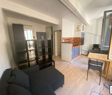 Location Appartement 1 pièce 22m² - Photo 2