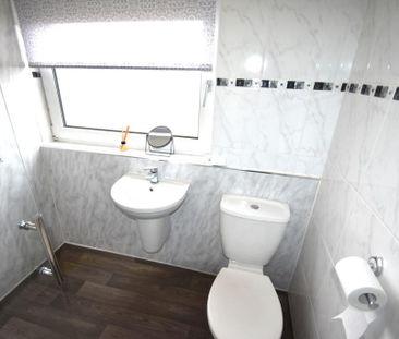 3 bedroom terraced house to rent - Photo 6