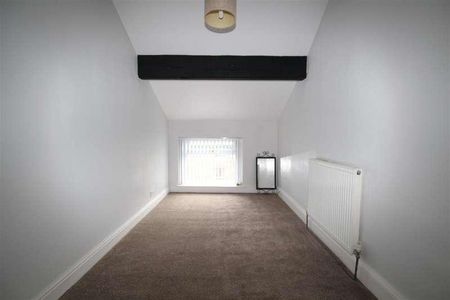 Cardigan Street, Queensbury, Bradford, BD13 - Photo 4