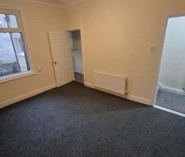 2 bedroom house to rent - Photo 1