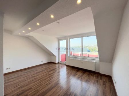 Wunderschöne DG-Wohnung mit Einbauküche und Balkon - Foto 4