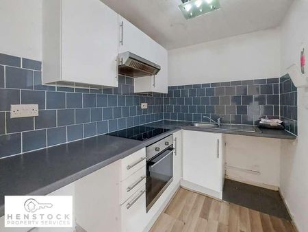 Boarshaw Clough Way, Middleton, Manchester, M24 - Photo 2