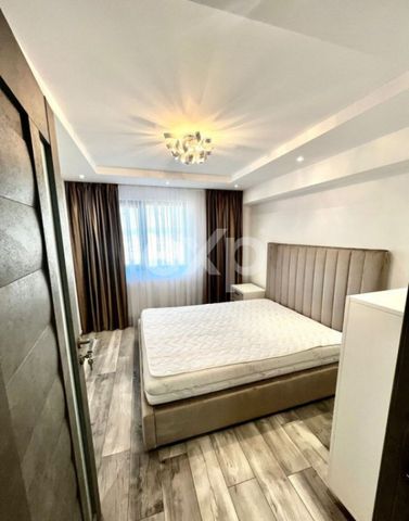 Apartament cu 3 camere de lux, ultracentral. - Fotografie 2