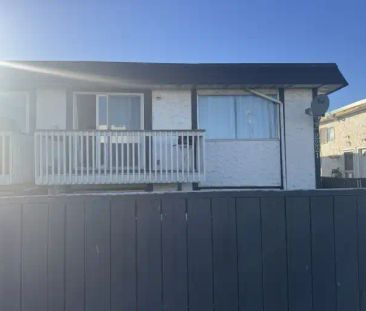 Bright three bedroom upper unit | 2221 48 Street Southeast, Calgary - Photo 1