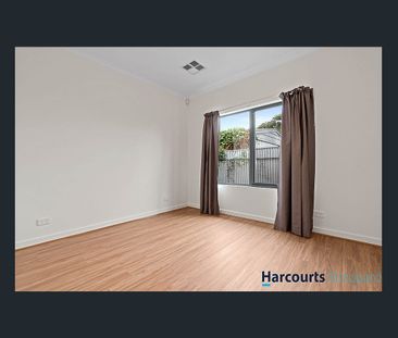 The Perfect Blend of Style, Comfort & Location - Photo 1