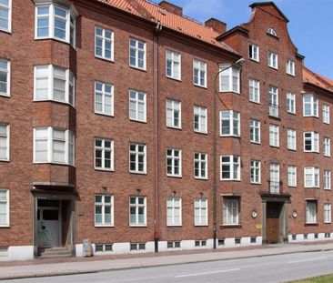 Mandelgatan 8 - Photo 1